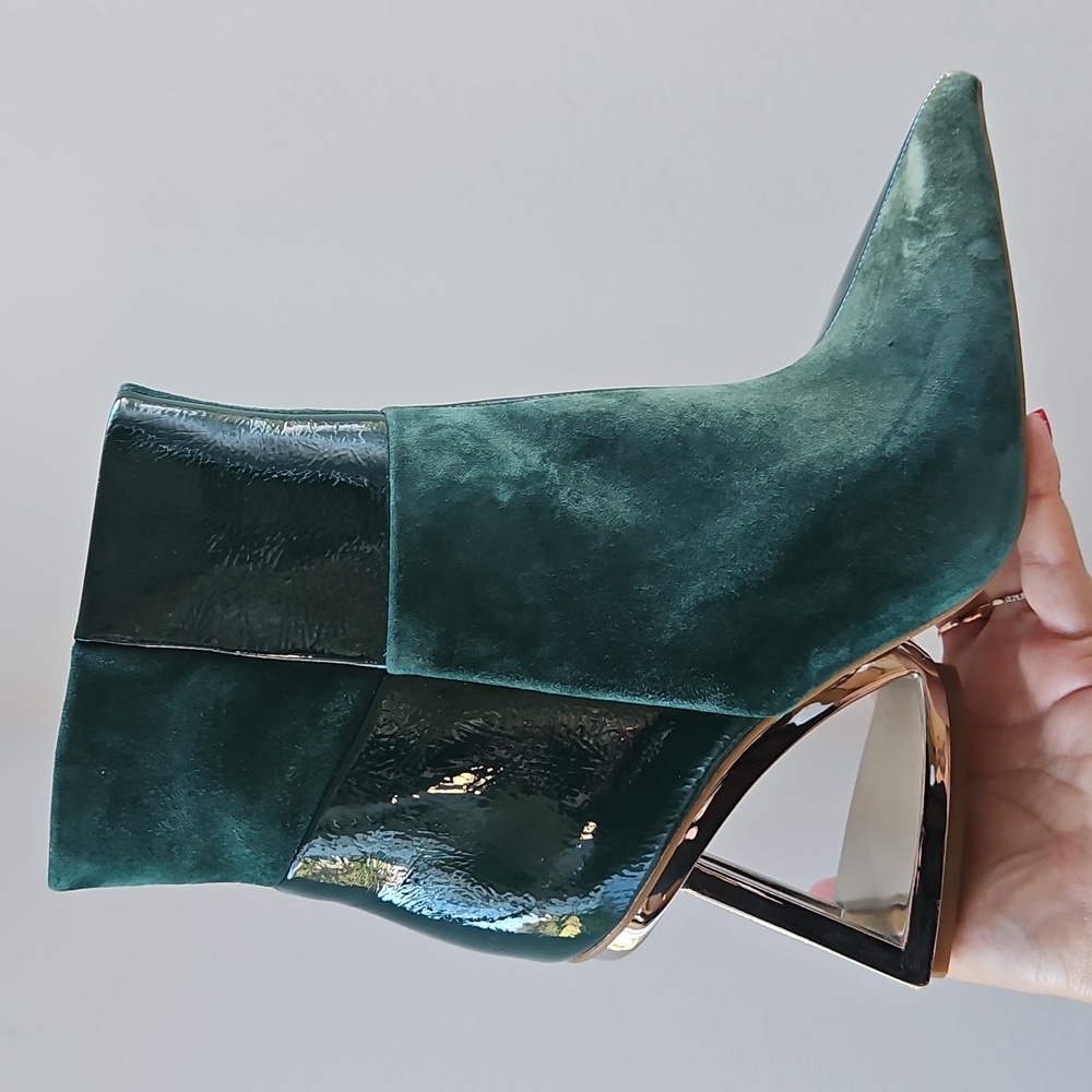 Gianni Bini Green Patent & Suede Mod Ankle Boots, Sculptural Silver Heel Sz 5.5 - Picture 2 of 7